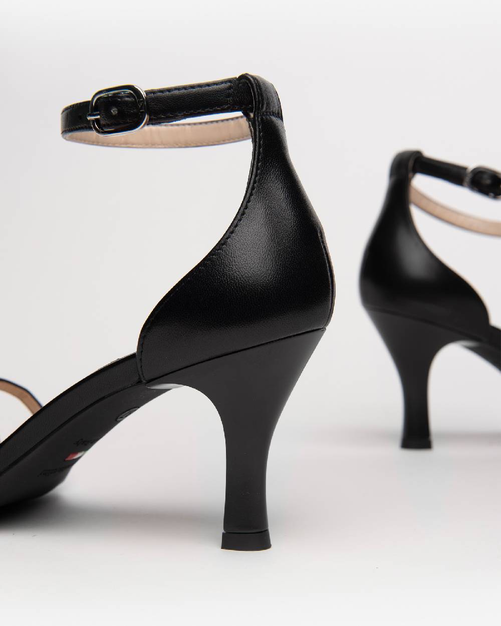 NeroGiardini Art. E218410DE Offerta