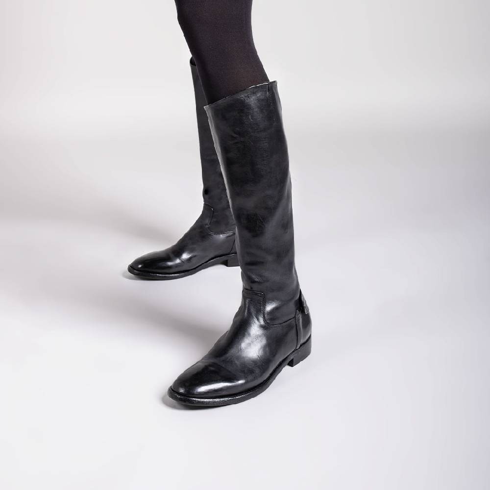 King Tartufoli CAVALLO BLK Moda