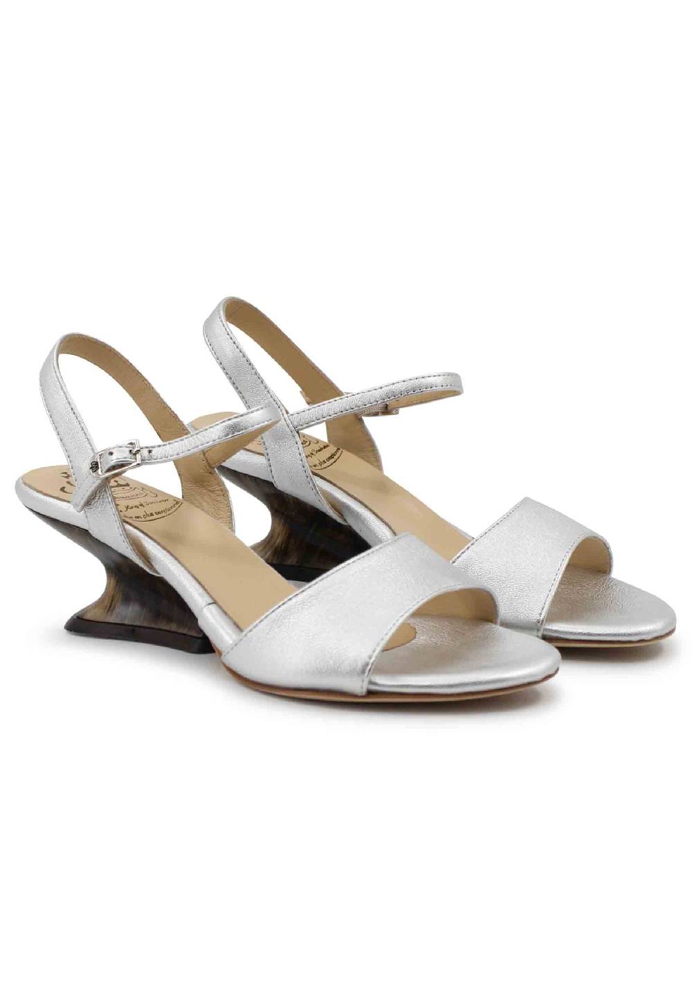 L'ARIANNA Sandali donna in pelle laminata argento con zeppa bassa Acquista Ora