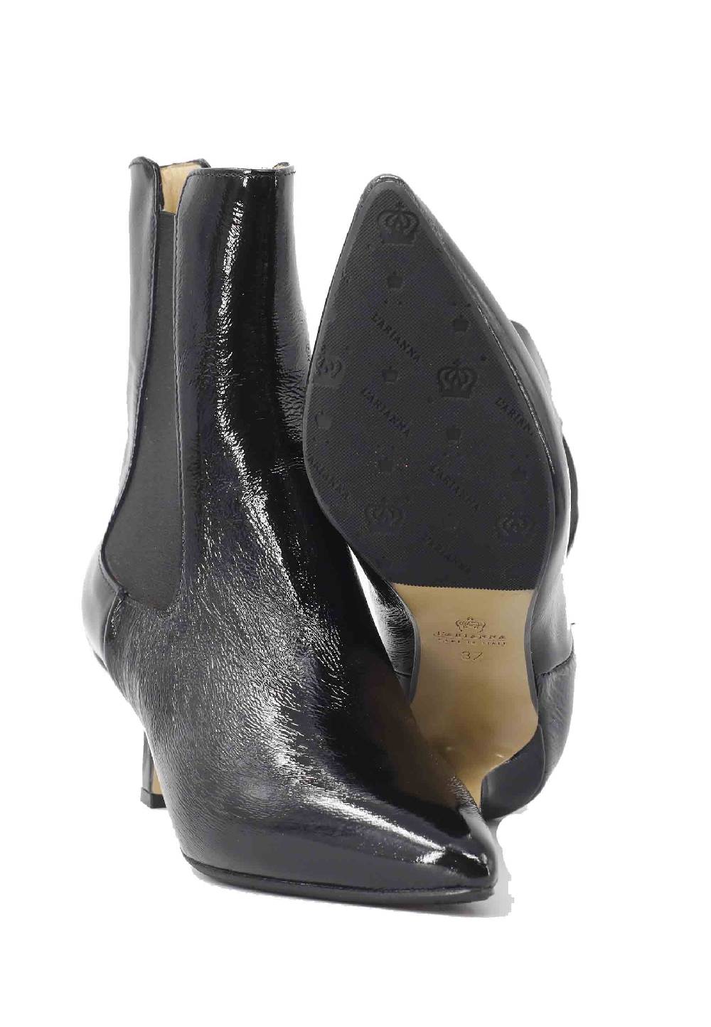 L'ARIANNA Stivaletti beatles BT 1552/RT in naplack nero con tacco medio e punta a punta 50% di sconto con spedizione gratuita