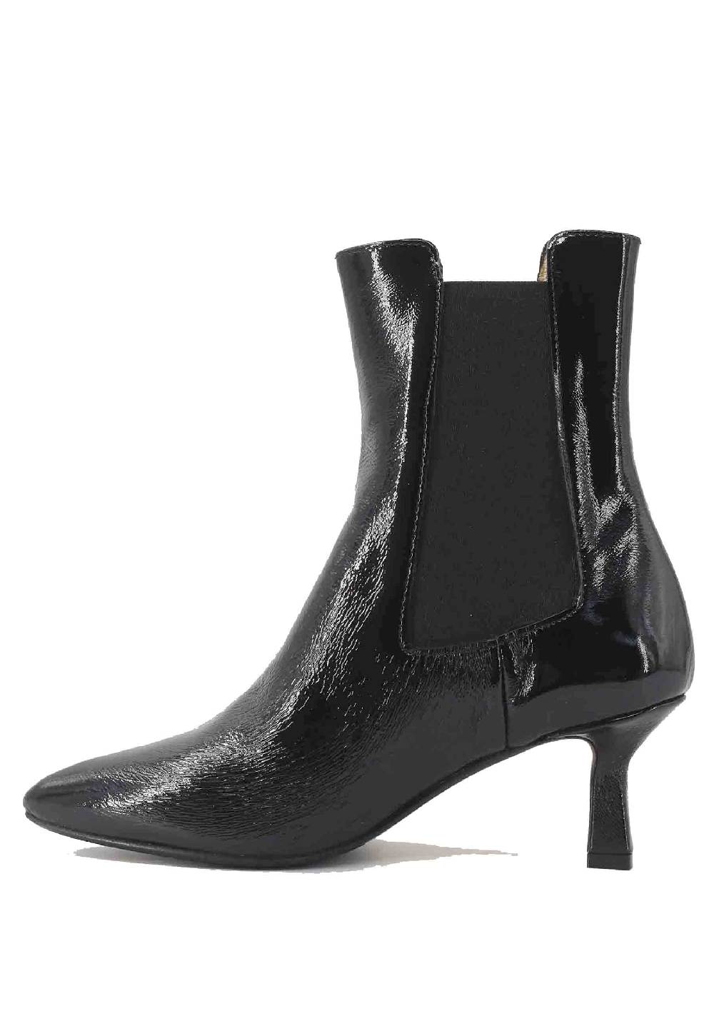 L'ARIANNA Stivaletti beatles BT 1552/RT in naplack nero con tacco medio e punta a punta 50% di sconto con spedizione gratuita