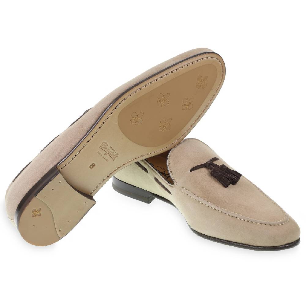 Lartigiano Del Cuoio Mocassino con nappine in pelle di camoscio beige fatto a mano da Fratelli Borgioli In Linea