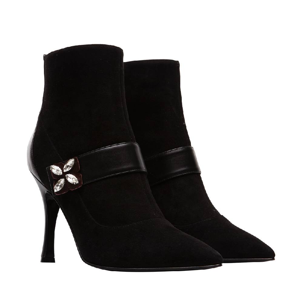 Lella Baldi Gem In Linea