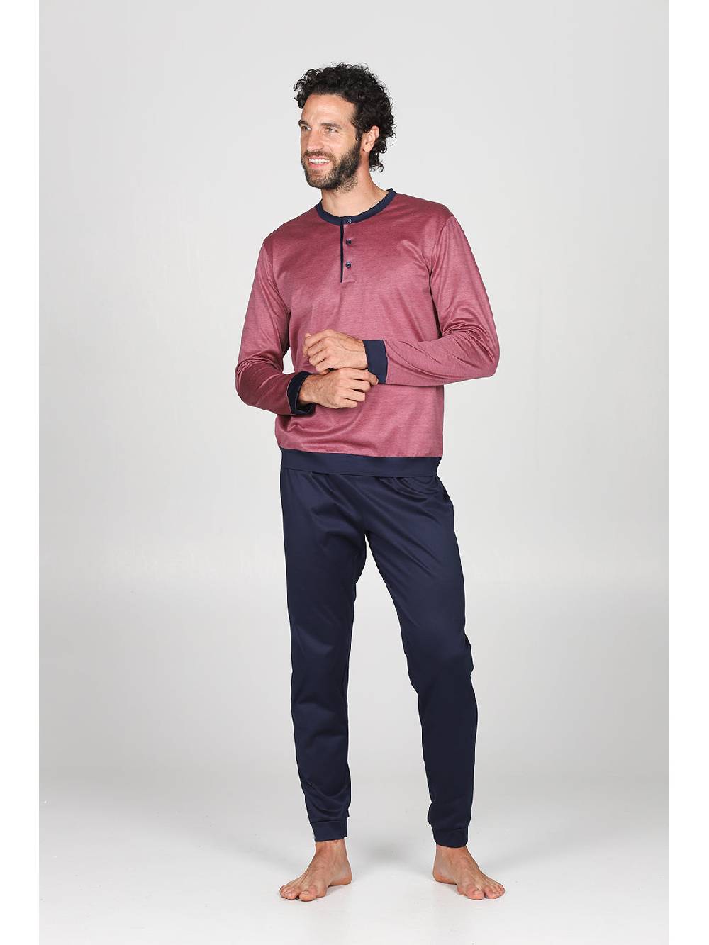 Julipet Pigiama in pregiato 100% filoscozia tinto in filo bordeaux, con polsini Sconto
