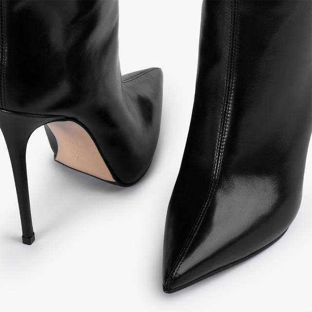 Le Silla Stivale sopra il ginocchio oversize nappa nero In Linea