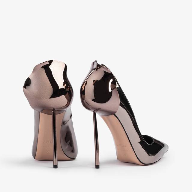 Le Silla Décolleté metallizzata peltro Promozione Limitata