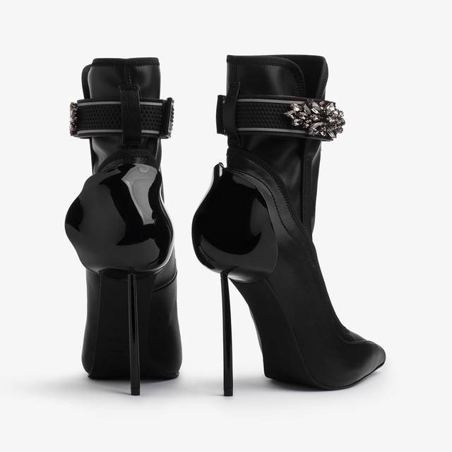 Le Silla Stivaletto pelle vegan nero con Cristalli argento Promozione Limitata