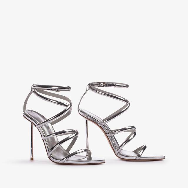 Le Silla Sandalo con fasce incrociate metallizzato argento Offerta