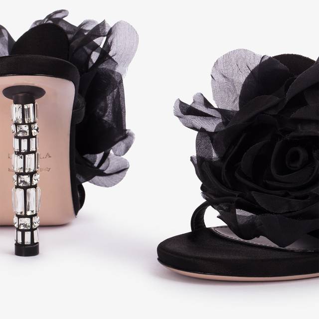 Le Silla Sandalo fiore raso nero Affare Del Giorno