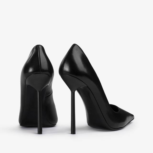 Le Silla Décolleté pelle nera In Vendita