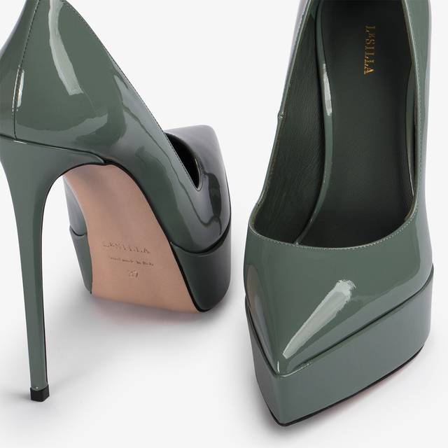 Le Silla Décolleté con plateau vernice verde polvere Negozio