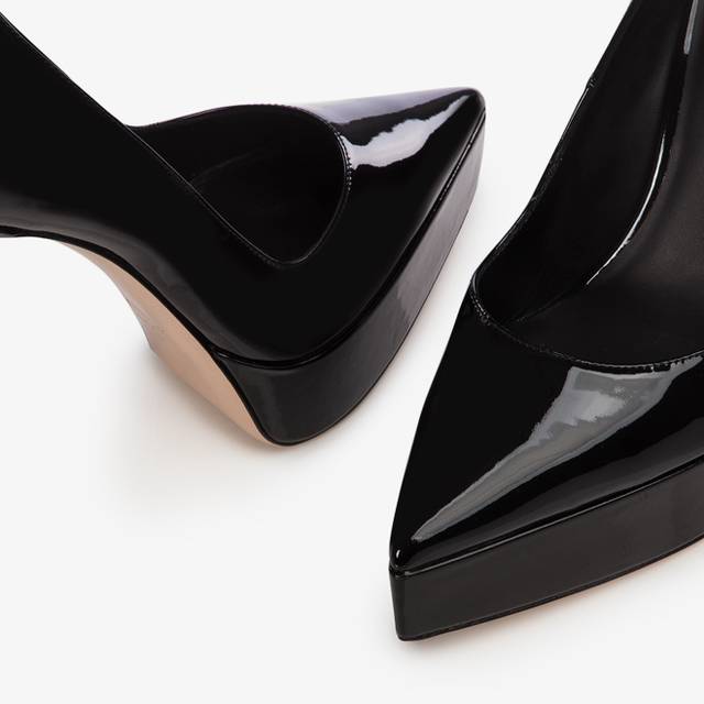 Le Silla Décolleté con plateau vernice nera 2025