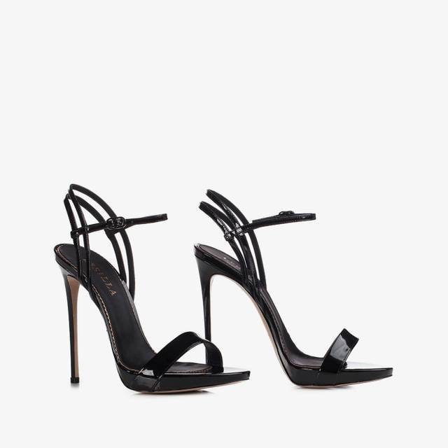 Le Silla Sandalo vernice nero Offerte