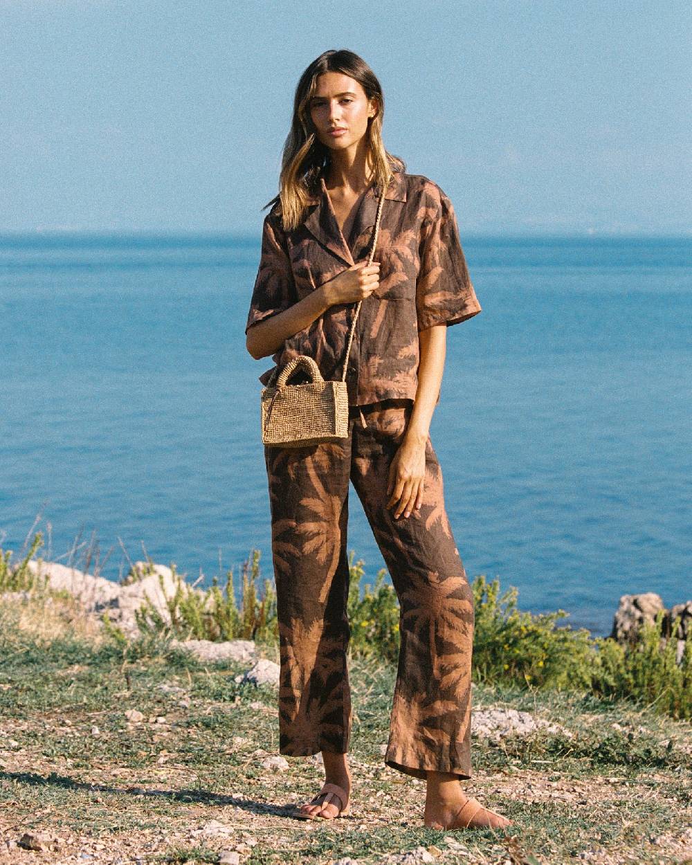 Manebí Natural Raffia Sunset Bag Mini - Palm Leather Tag - Tan Vendita