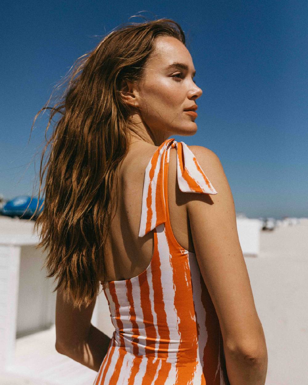 Manebí Printed Tie-Up|One-Shoulder One Piece - Soft Touch Eggnog \u0026 Orange Rust Zebra Soddisfazione Garantita