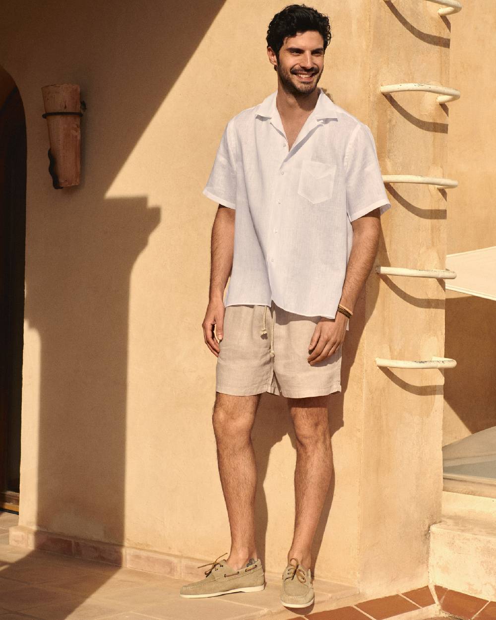 Manebí Havana Bowling Linen Shirt - White Vendita