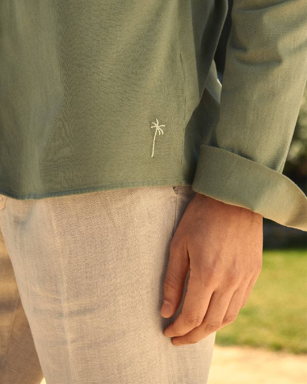 Manebí Organic Cotton Pedro Shirt - Long Sleeve Kaki Green Soddisfazione Garantita