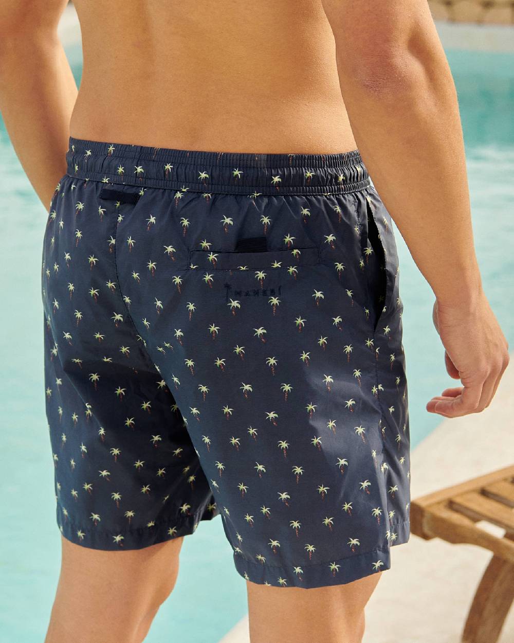 Manebí Printed Palms Swim Shorts - Recycled Ultra Light Blue Palms Watercolors Offerte esclusive
