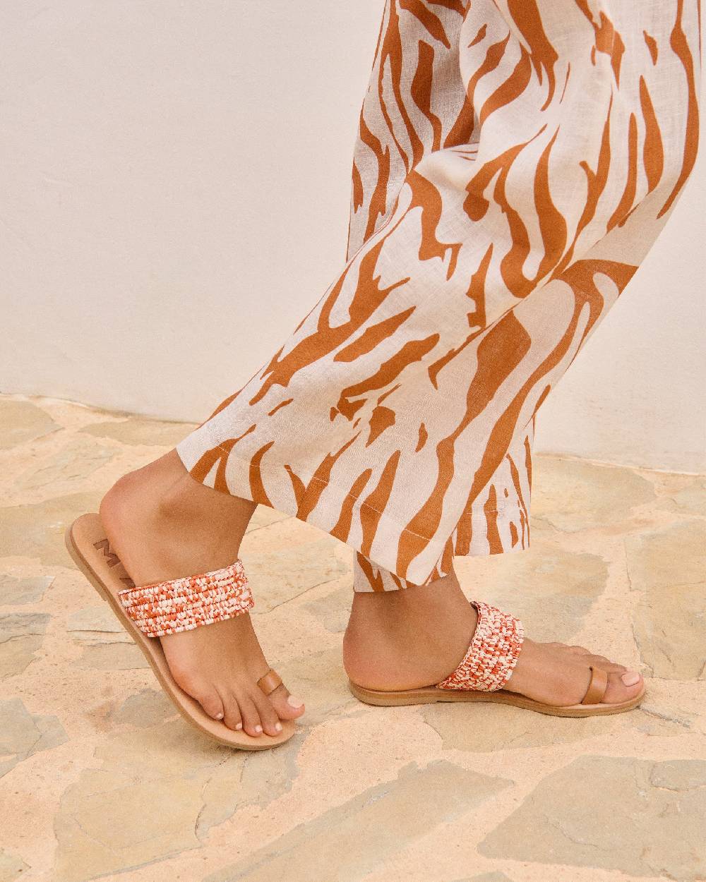 Manebí Raffia \u0026 Leather|Toe Ring Sandals - Orange Rust \u0026 Natural Mélange Promozione Limitata