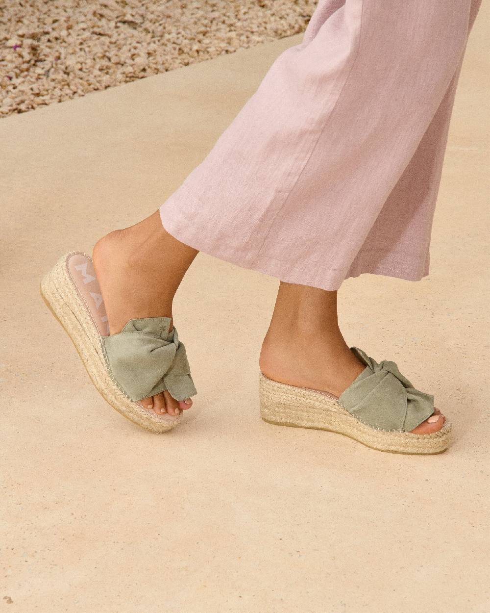 Manebí Soft Suede Platforms With Knot - Sage Prezzo Ridotto