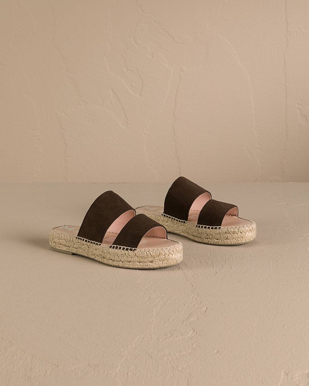 Manebí Suede Two Bands|Double Sole Sandals - Cocoa Novità
