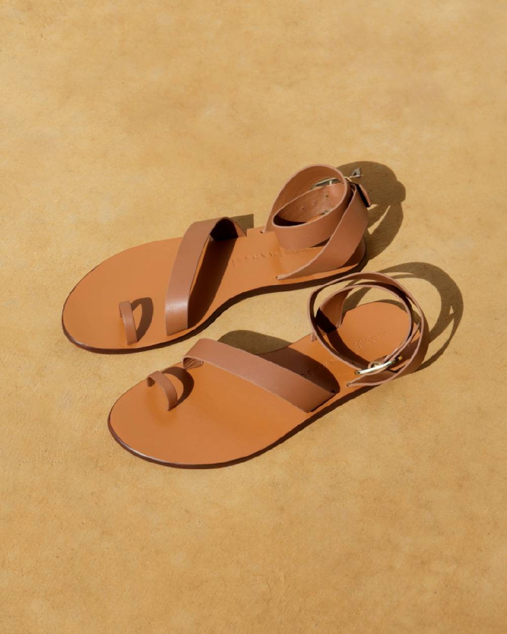 Manebí Sandali Chloe Stile Gladiatore in Pelle - Tan Economico