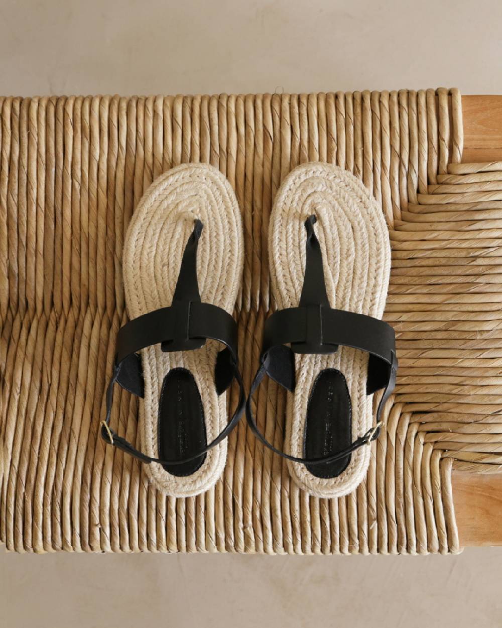 Manebí Sandali Sophia a Infradito|in Pelle e Iuta - Black Online
