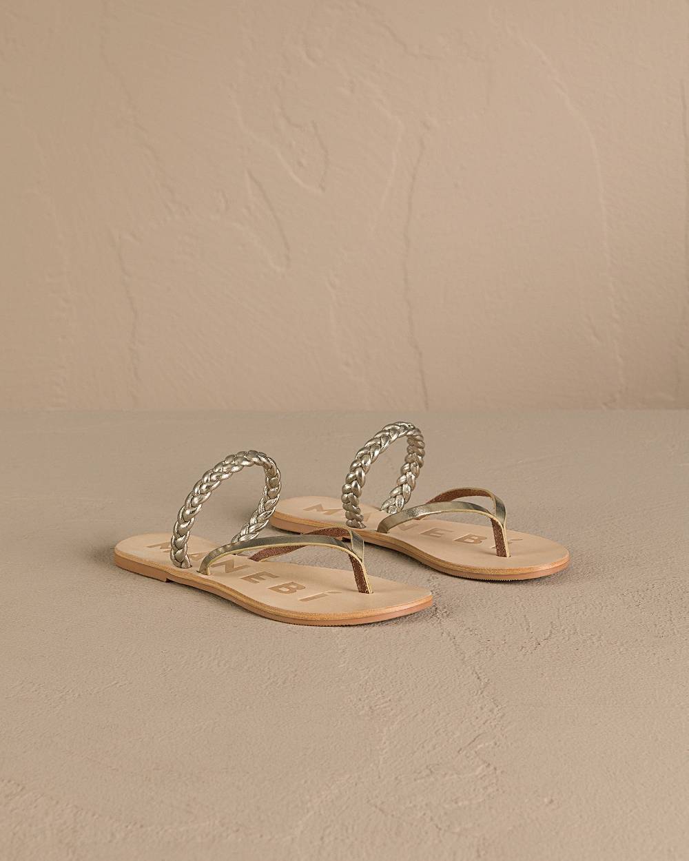 Manebí Leather Braid Thong Sandals - Platinum Saldi Di Fabbrica