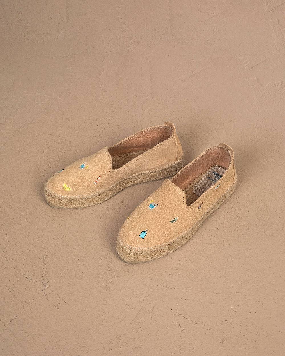 Manebí Espadrillas con Platform in Pelle Scamosciata - Portofino Dry Gin X Manebí Champagne Beige con Ricami Multicolor Vendite Flash