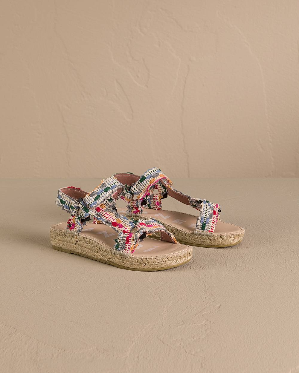 Manebí Cotton Jaquard Hiking Sandals - Multicolor Stripes Promozione
