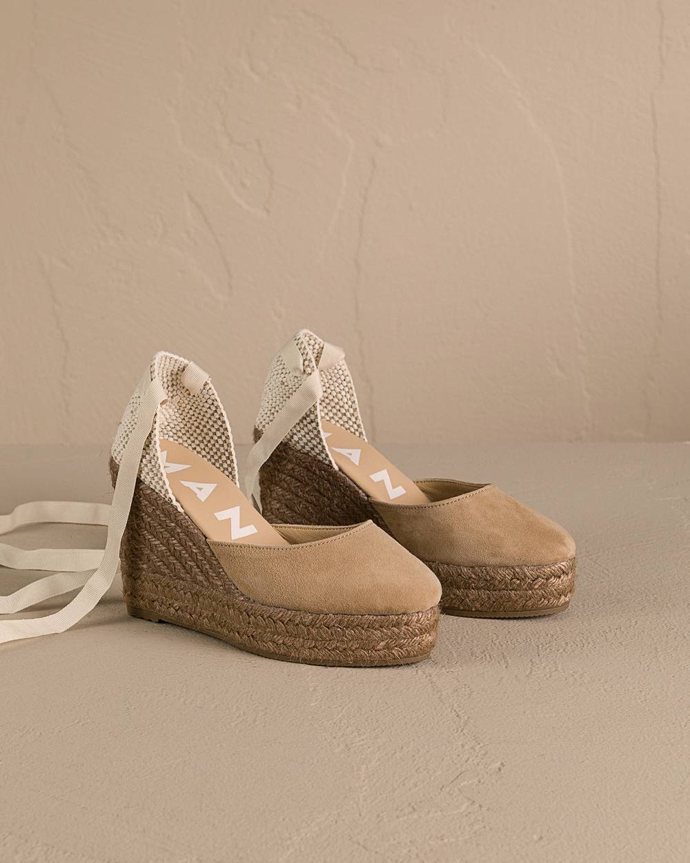 Manebí Soft Suede Wedge Espadrilles - Hamptons Vintage Taupe On Tone Negozi Online