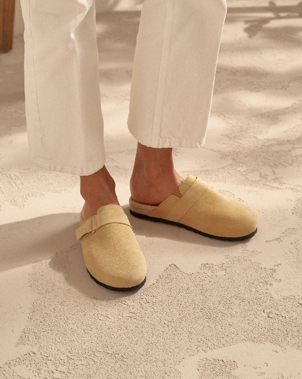 Manebí Suede Clog Mules - Hamptons Inca Cream Italia