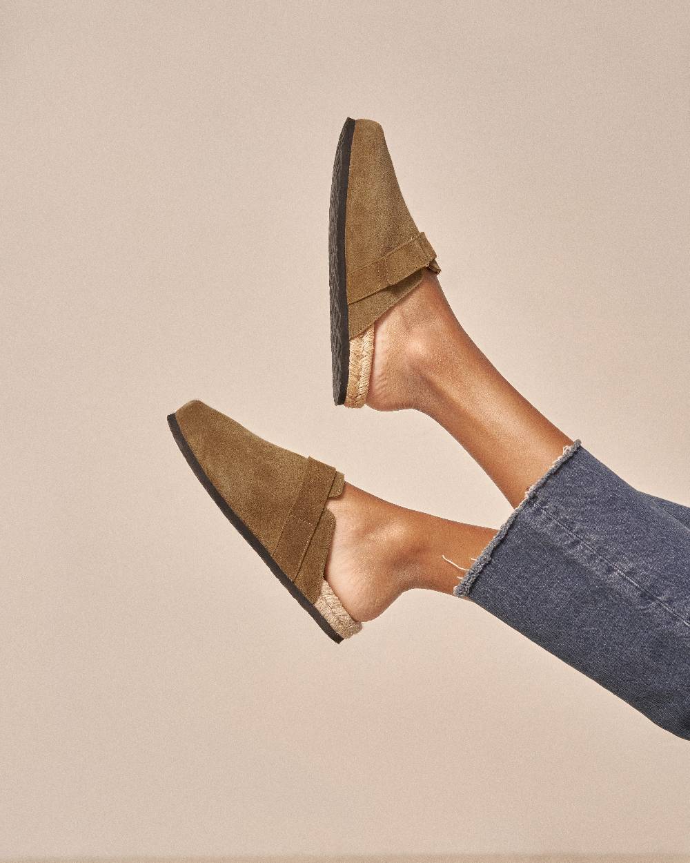 Manebí Suede Clog Mules - Hamptons Kaki Green 2025