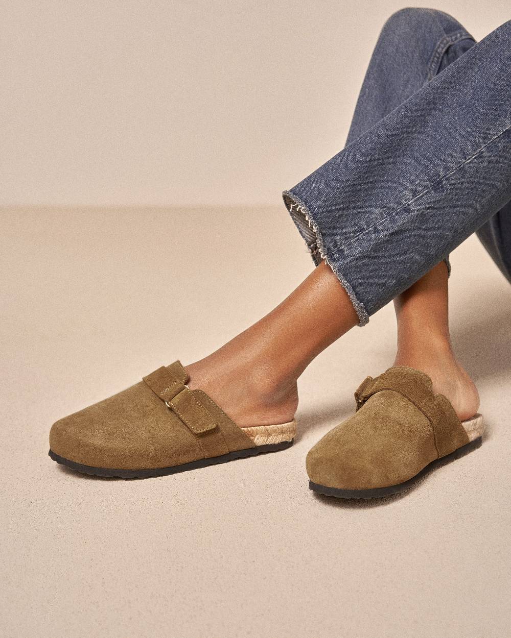 Manebí Suede Clog Mules - Hamptons Kaki Green 2025