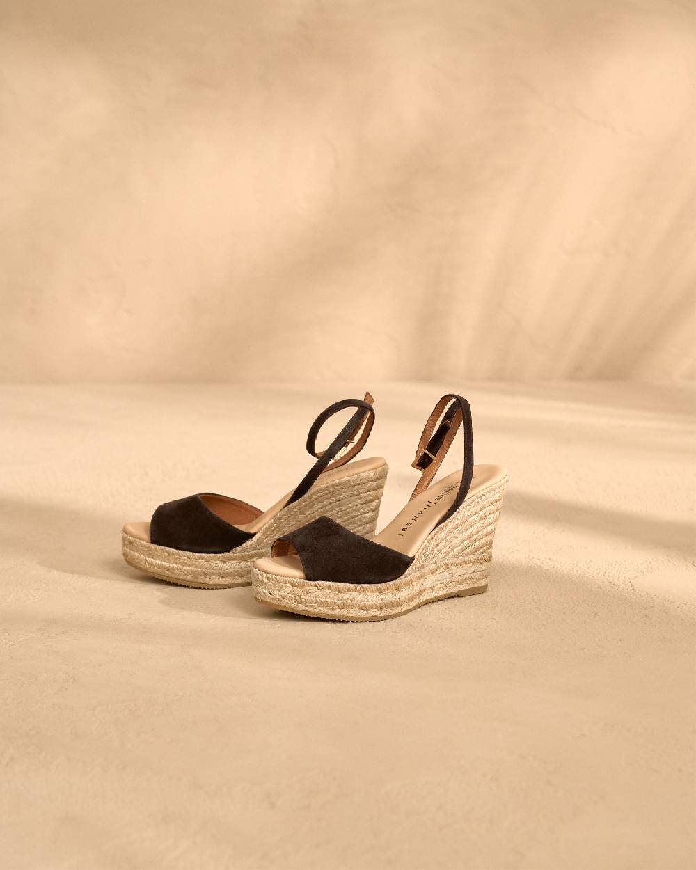 Manebí Viky Soft Suede Open Toe|Wedge Espadrilles - Chocolate Promozione Limitata
