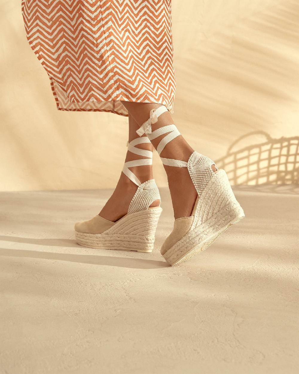 Manebí Soft Suede Heart-Shaped|Wedge Espadrilles - Hamptons Champagne Beige Offerta Giorno del Papà