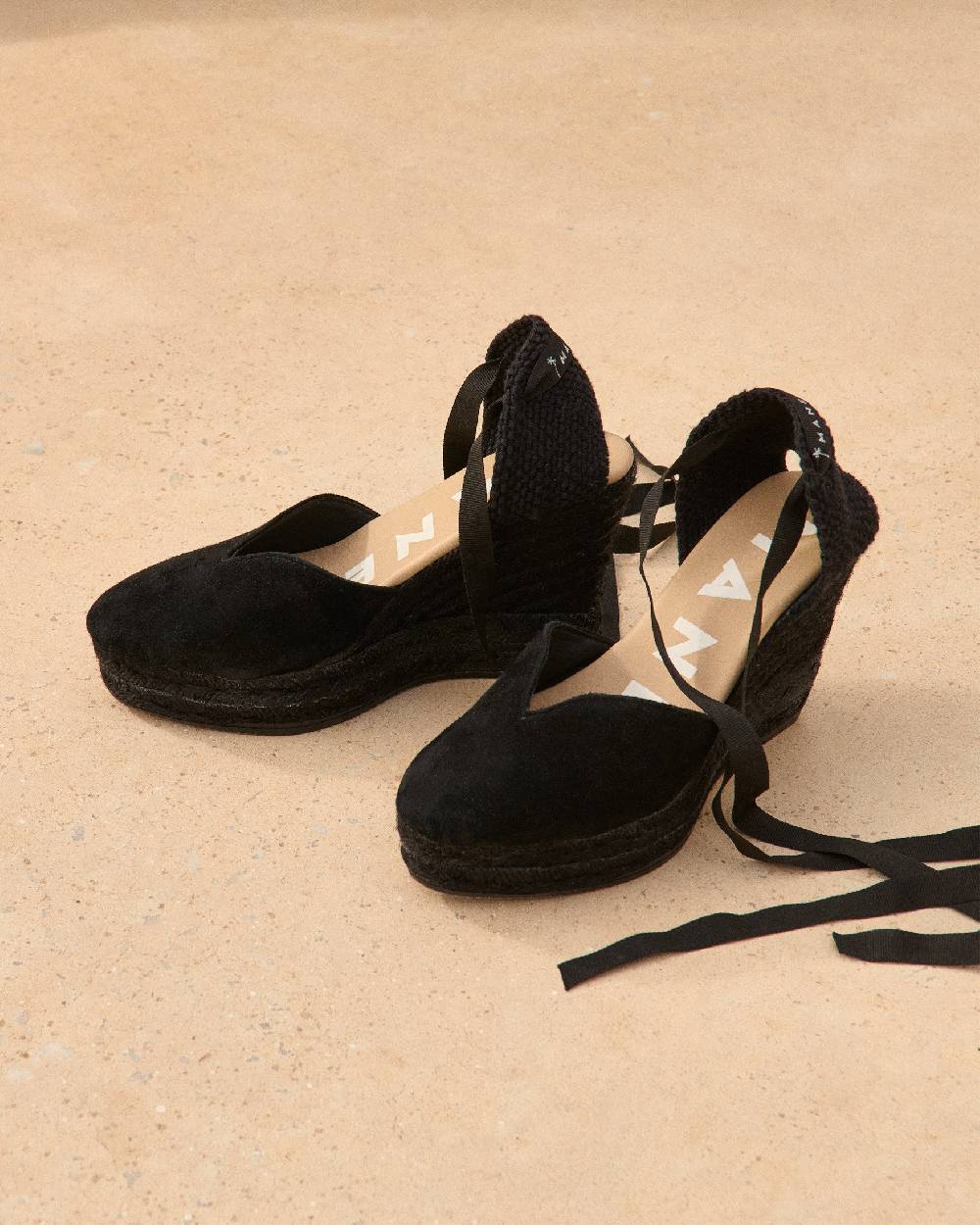 Manebí Soft Suede Heart-Shaped|Wedge Espadrilles - Hamptons Black On Tone Presa