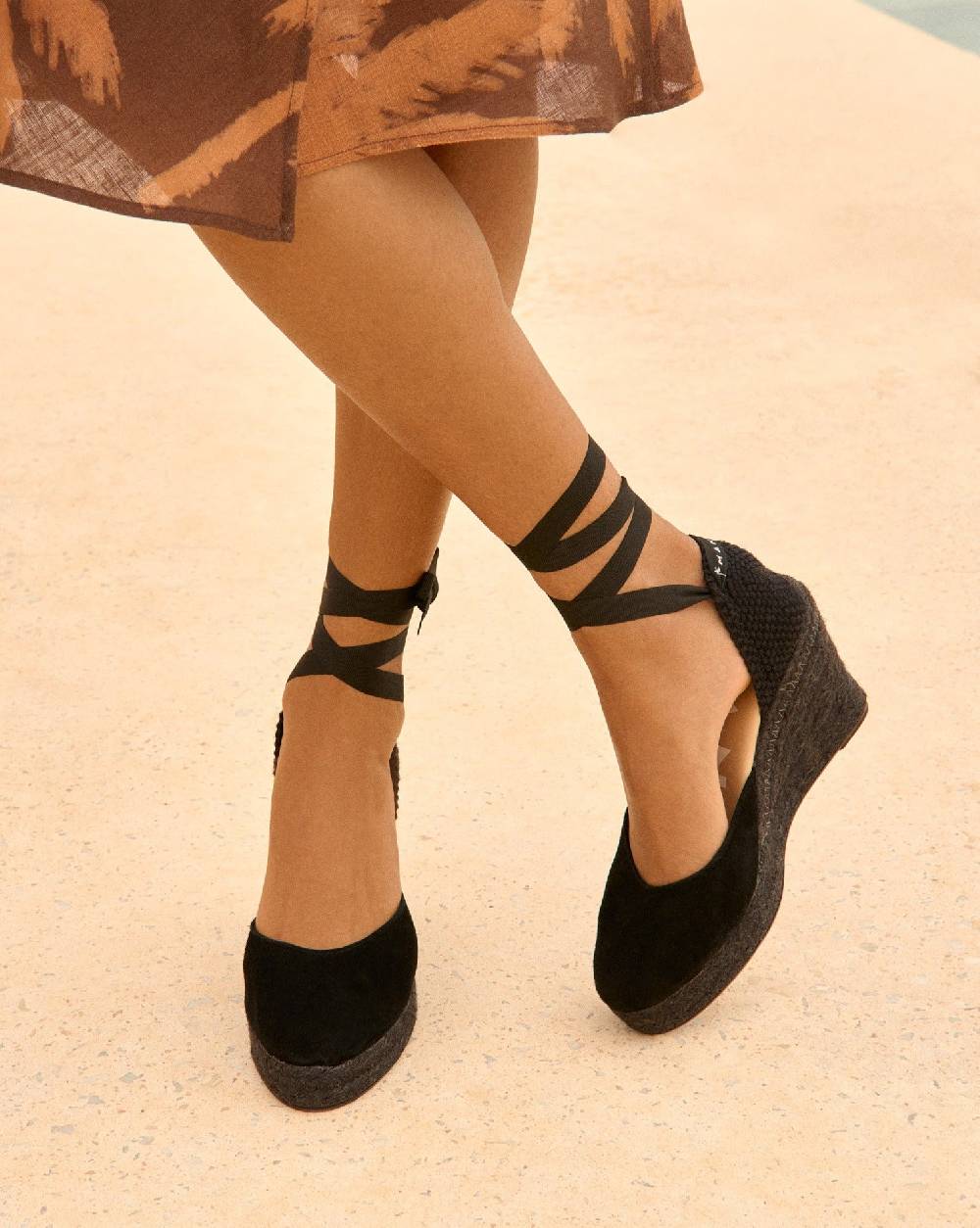 Manebí Soft Suede Wedge Espadrilles - Hamptons Black On Tone Saldi