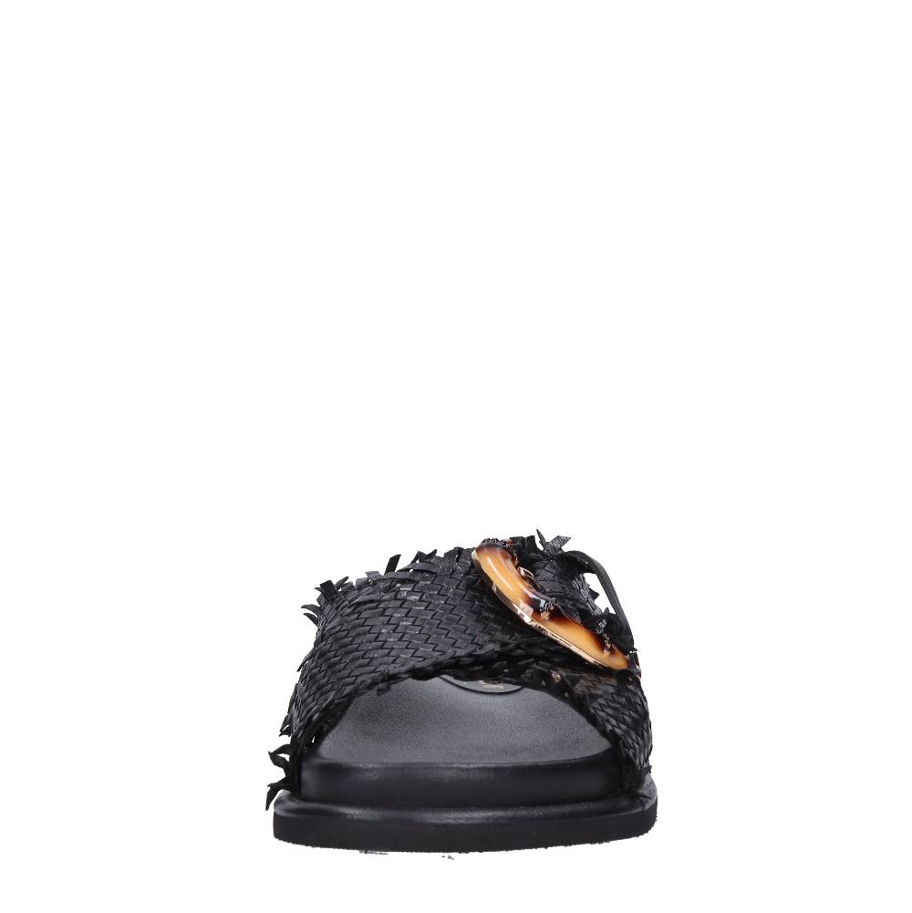 EMANUELLE VEE Mules in pelle Qualità