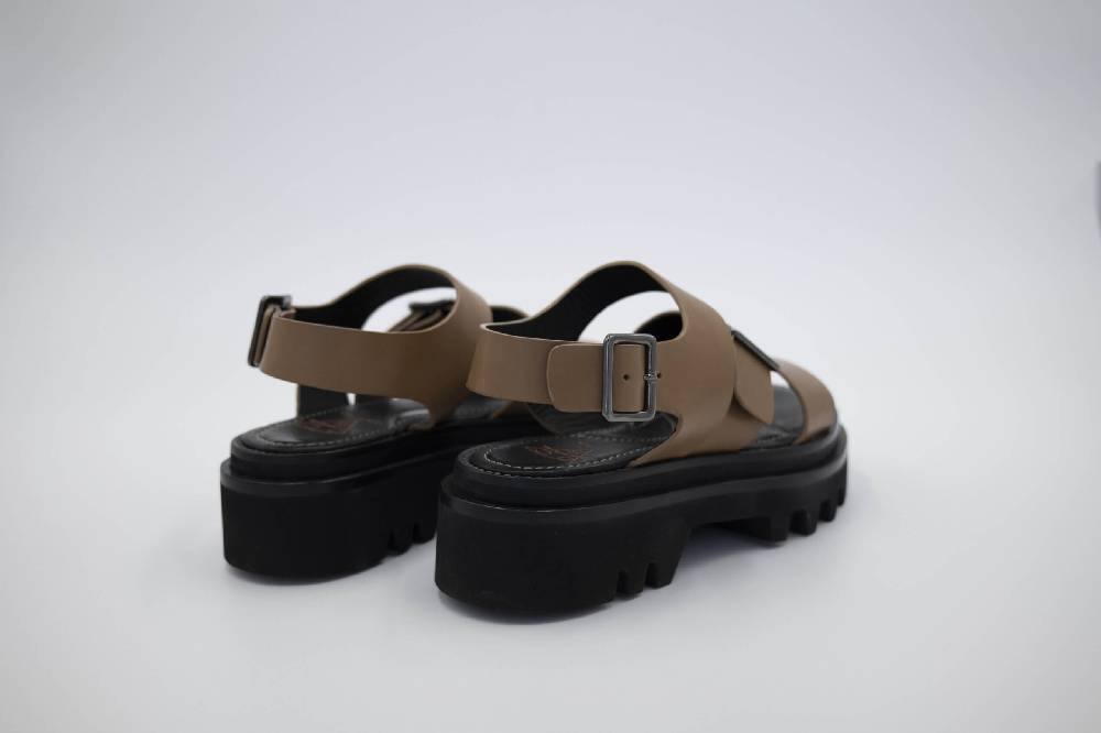 Openclosedshoes HOVA01 Offerta