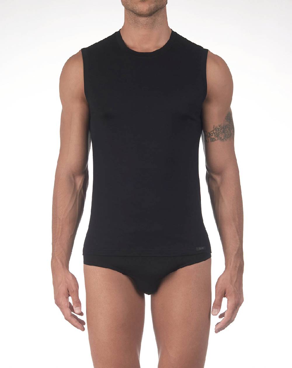 Oscalito Top Man Modal 1574 2025