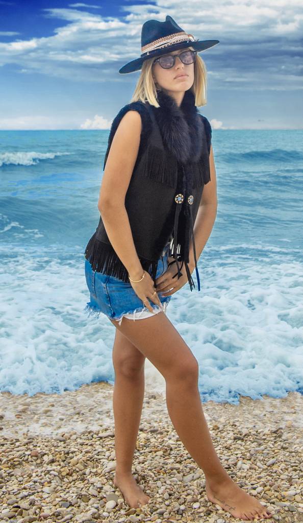 Passion Blanche GILET NERO MONTONE + FRANGIA Sconto