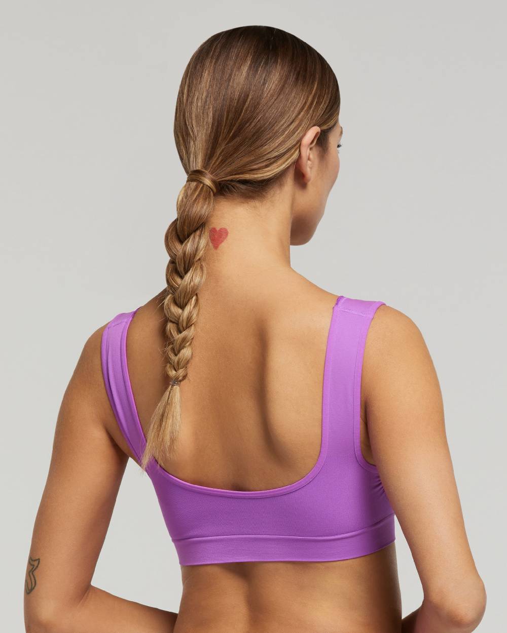 Pompea Brassiere spalla larga seamless con dettaglio femminile Sconto