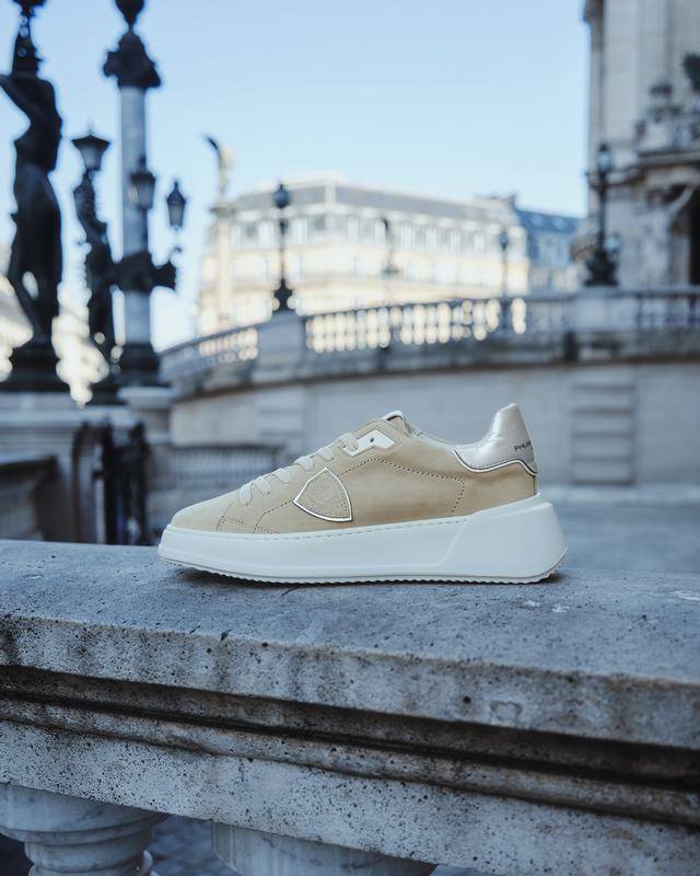 Philippe Model Sneaker basse Tres Temple donna - beige e argento In Saldo