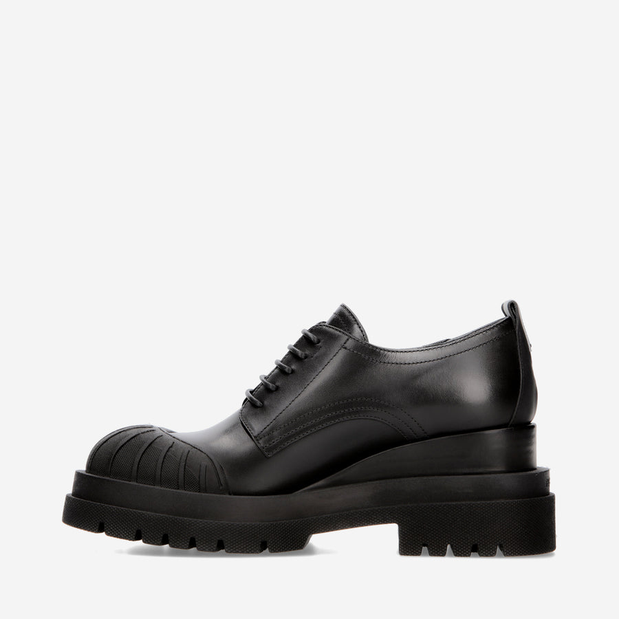 Premiata Scarpe stringate M6565A in pelle spazzolata Saldi Di Fabbrica