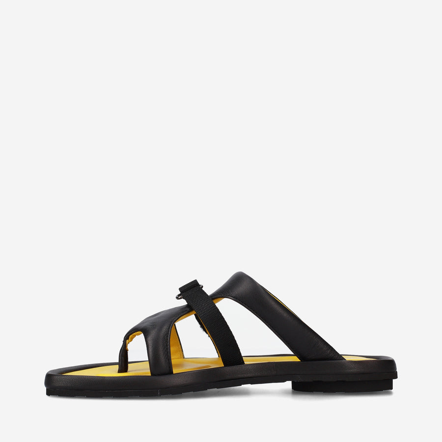 Premiata Sandali infradito M6653A in nappa Shopping Online