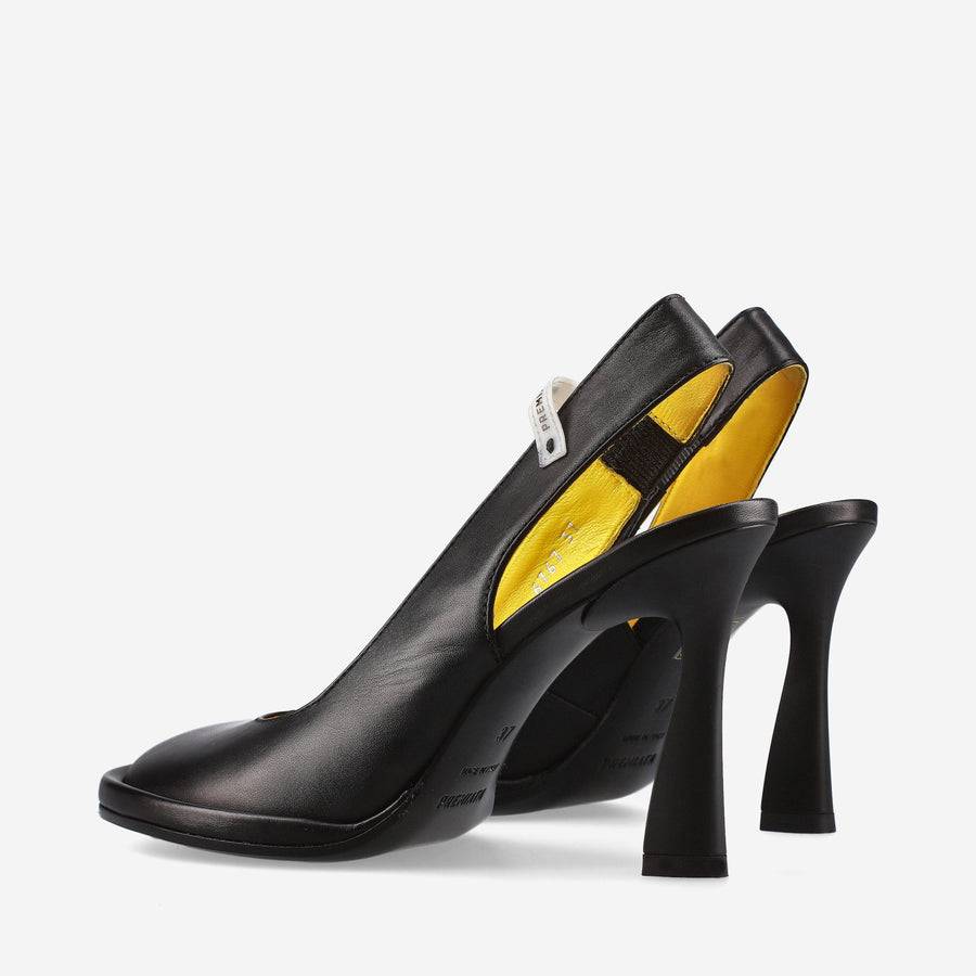 Premiata Chanel M6767A in pelle Vendita Economica