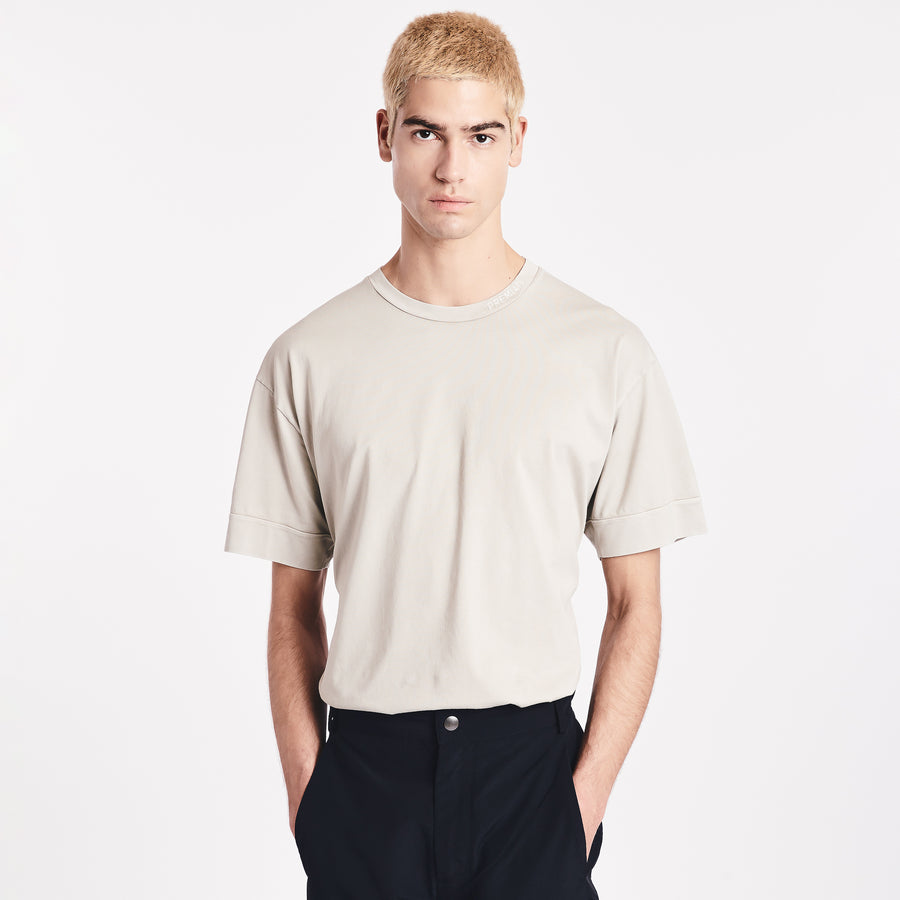 Premiata T-shirt con ricamo PR363705 Grande vendita