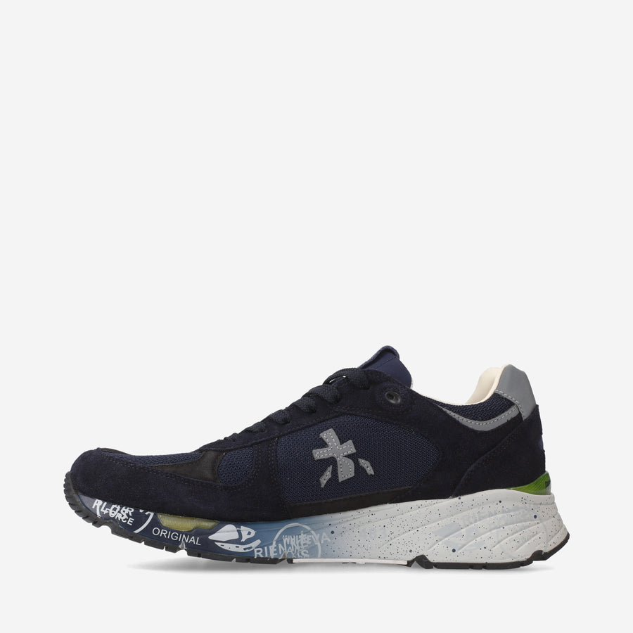 Premiata MASE 6887 Solo un giorno rimasto