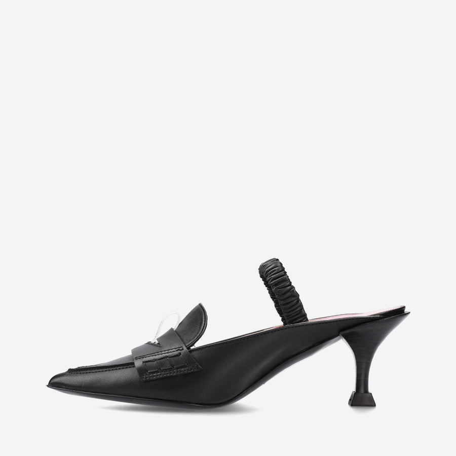 Premiata Décolleté slingback M6679A in nappa Presa